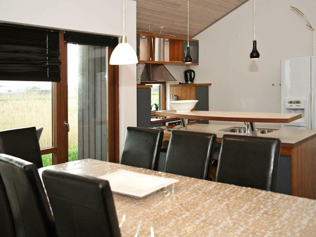 8 Person Holiday Home In Ulfborg Thorsminde Экстерьер фото