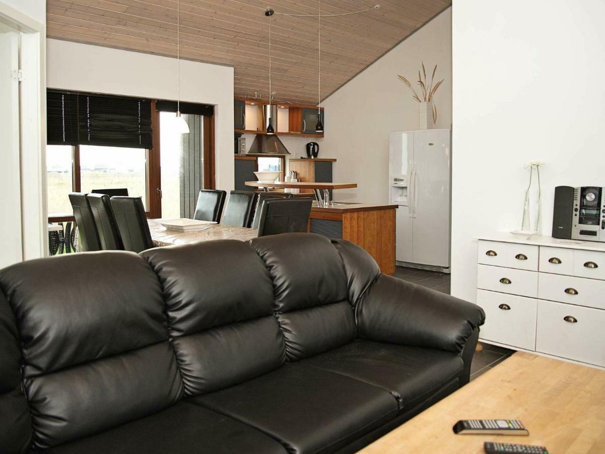 8 Person Holiday Home In Ulfborg Thorsminde Экстерьер фото