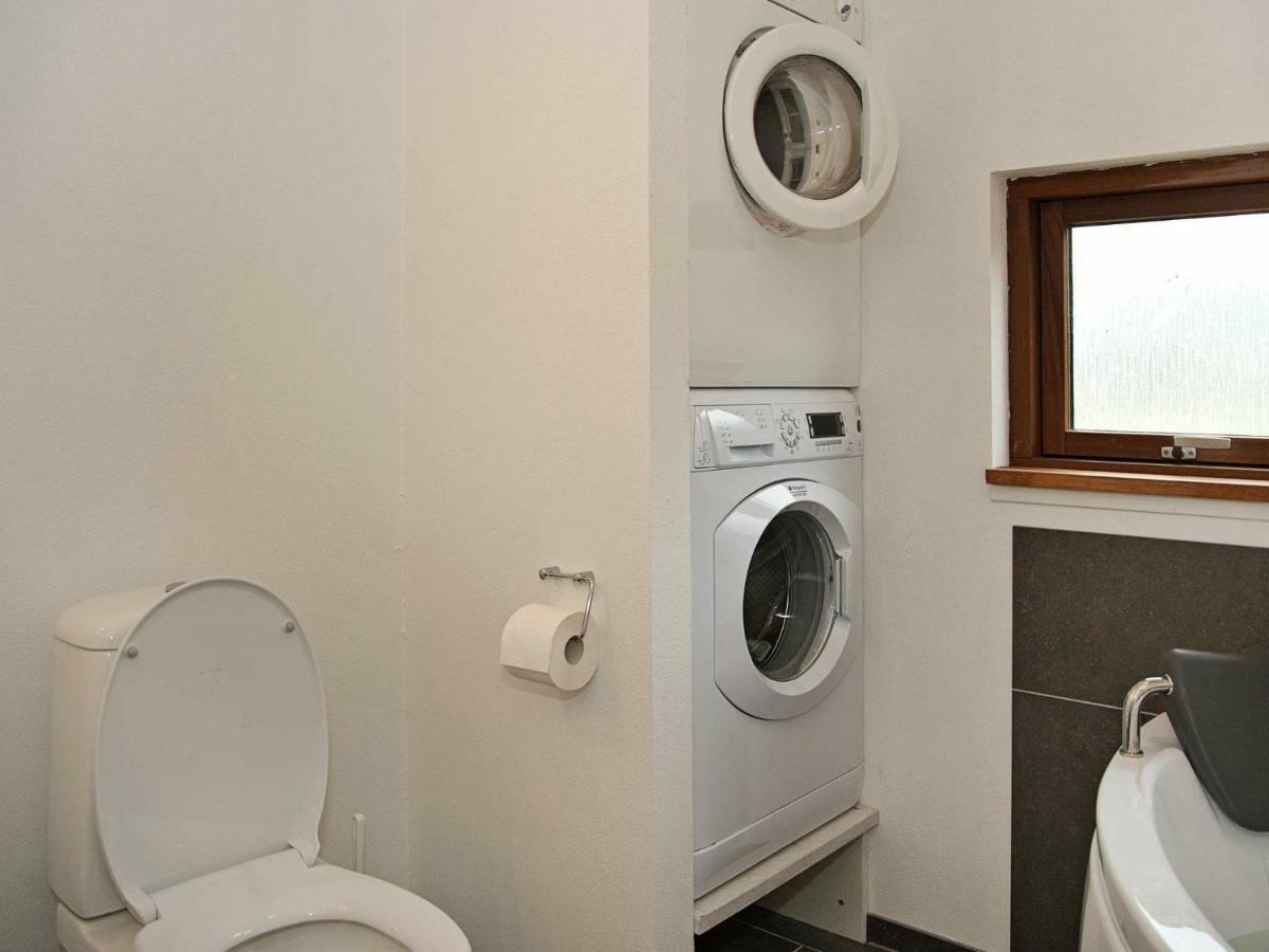 8 Person Holiday Home In Ulfborg Thorsminde Экстерьер фото